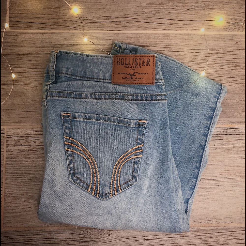 HOLLISTER super skinny blue jeans